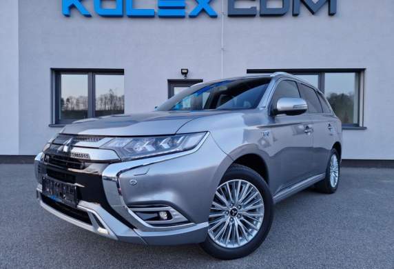 Mitsubishi - Outlander