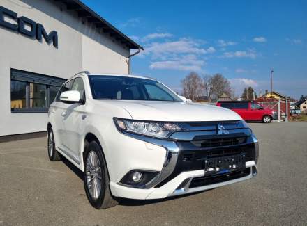 Mitsubishi - Outlander