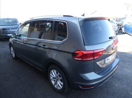 Volkswagen - Touran