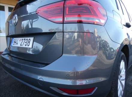 Volkswagen - Touran