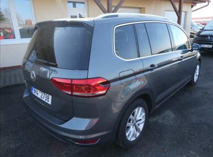 Volkswagen - Touran