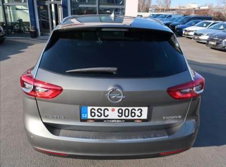 Opel - Insignia