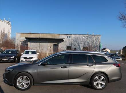 Opel - Insignia