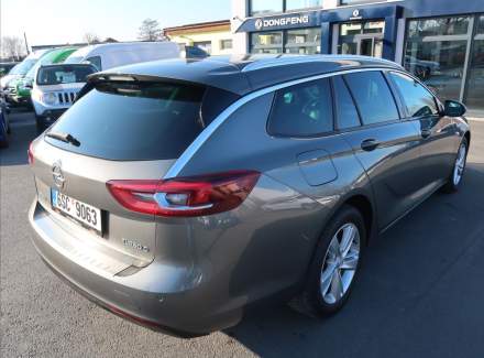 Opel - Insignia