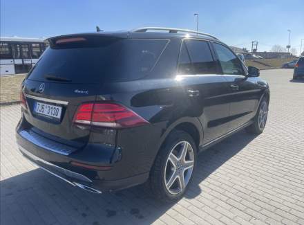 Mercedes-Benz - GLE