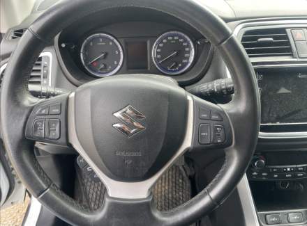 Suzuki - SX4