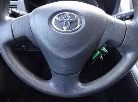 Toyota - Auris