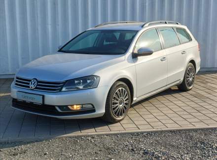 Volkswagen - Passat