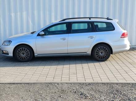 Volkswagen - Passat