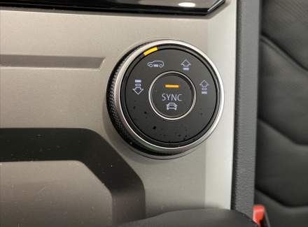 Volkswagen - Touareg