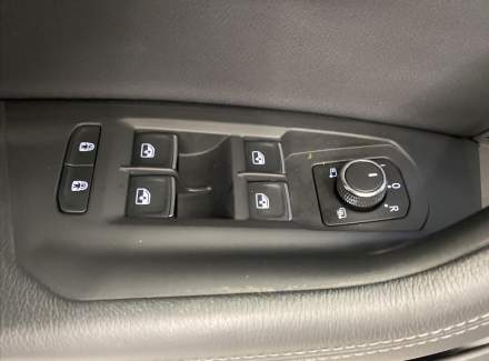 Volkswagen - Touareg