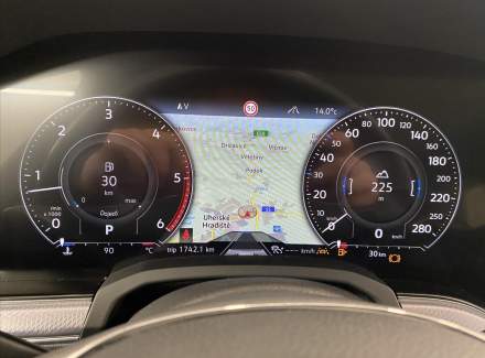 Volkswagen - Touareg