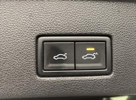 Volkswagen - Touareg