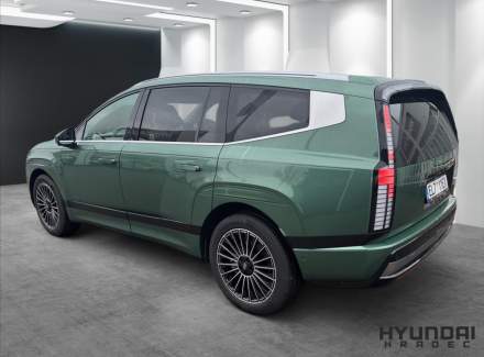 Hyundai - IONIQ 9