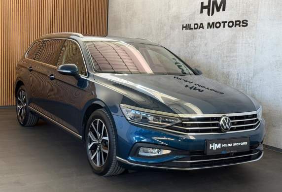 Volkswagen - Passat