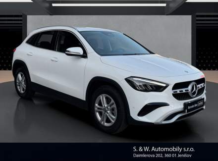 Mercedes-Benz - GLA