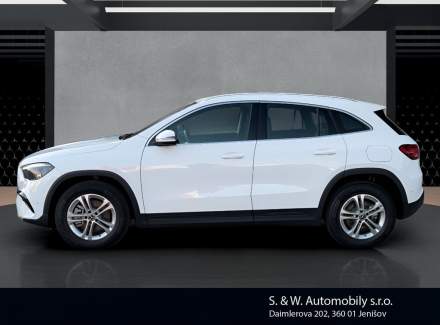 Mercedes-Benz - GLA