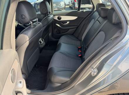 Mercedes-Benz - C-class