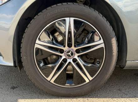 Mercedes-Benz - C-class