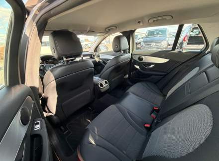 Mercedes-Benz - C-class