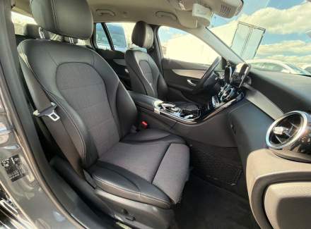 Mercedes-Benz - C-class