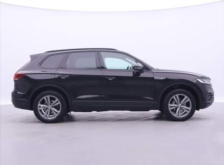 Volkswagen - Touareg