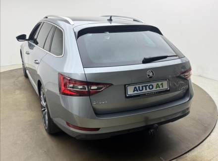 Škoda - Superb