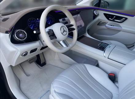 Mercedes-Benz - EQE