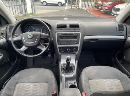 Škoda - Octavia
