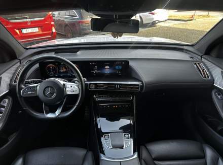 Mercedes-Benz - EQC