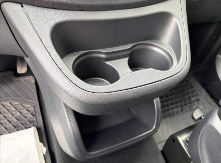 Mercedes-Benz - Vito