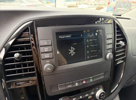 Mercedes-Benz - Vito