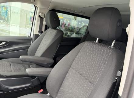 Mercedes-Benz - Vito