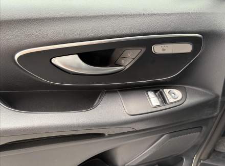 Mercedes-Benz - Vito