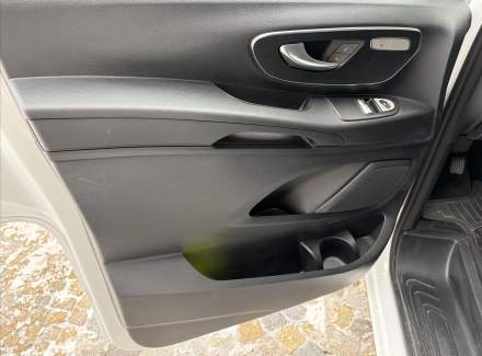 Mercedes-Benz - Vito