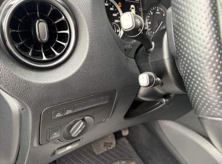 Mercedes-Benz - Vito