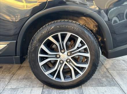 Mitsubishi - Outlander