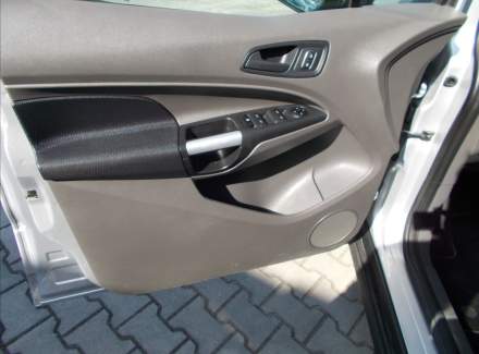 Ford - Tourneo Connect