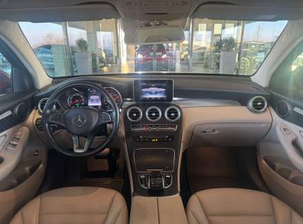 Mercedes-Benz - GLC
