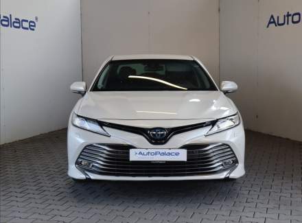 Toyota - Camry