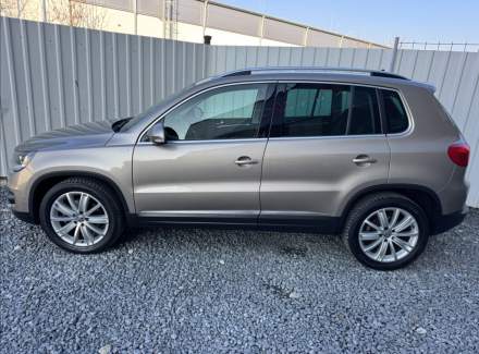 Volkswagen - Tiguan