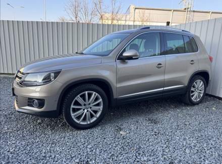 Volkswagen - Tiguan