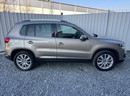 Volkswagen - Tiguan
