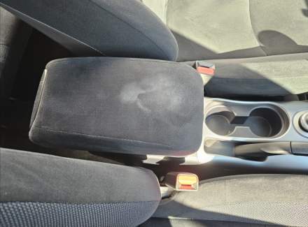 Mitsubishi - Outlander