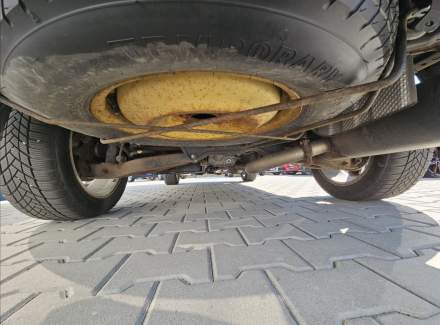 Mitsubishi - Outlander