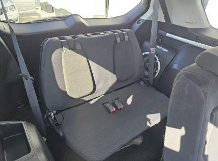 Mitsubishi - Outlander