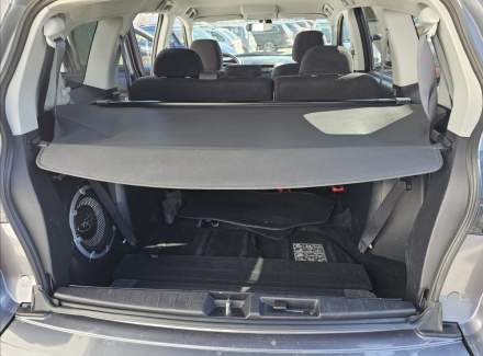 Mitsubishi - Outlander