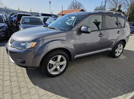 Mitsubishi - Outlander