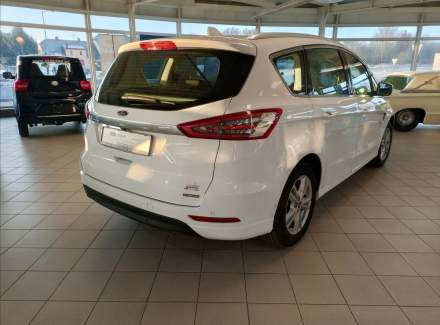 Ford - S-MAX