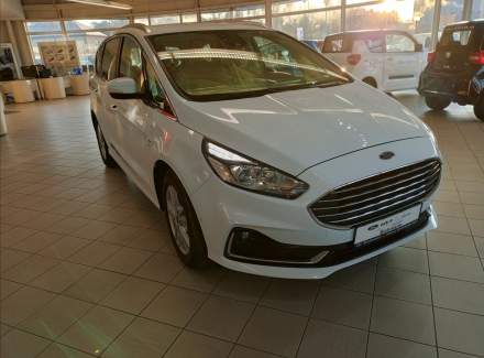Ford - S-MAX